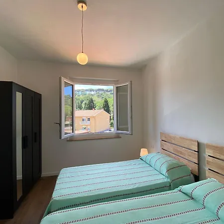 מלון דירות Marilise 2*